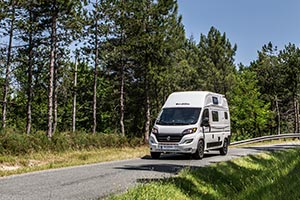 Différences camping-car et fourgon aménagé, guide d'achat